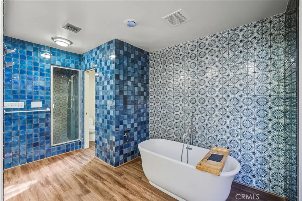 5057 Shirley Tarzana, CA 91356