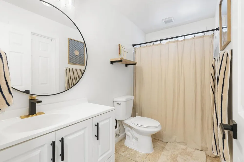4733 DALEA PL Oceanside, CA 92057