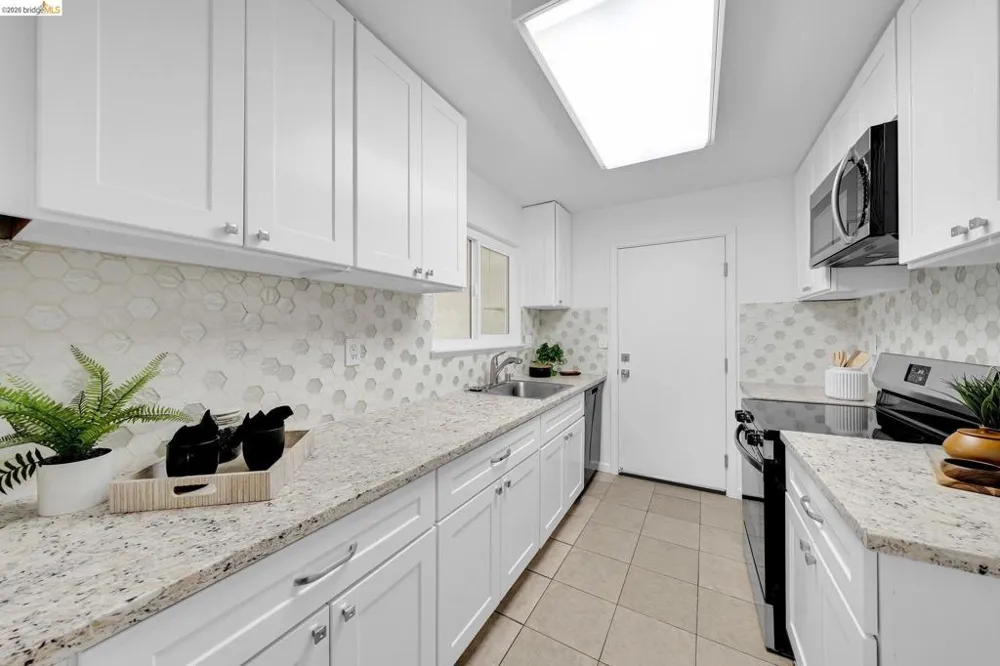1300 Trembath Ln Antioch, CA 94509
