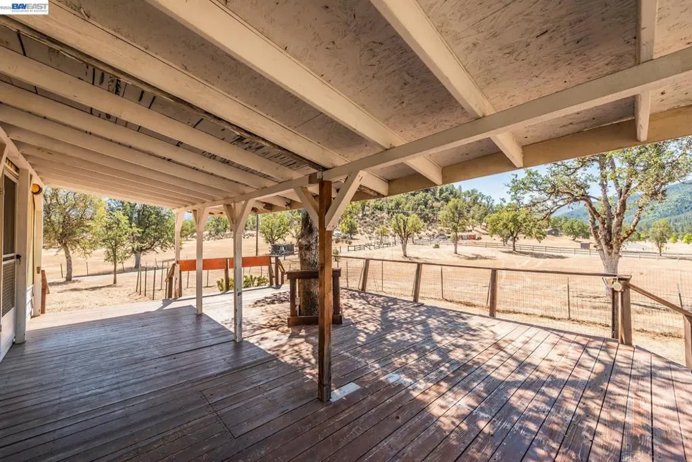 61 Blanchard Flat Douglas City, CA 96024