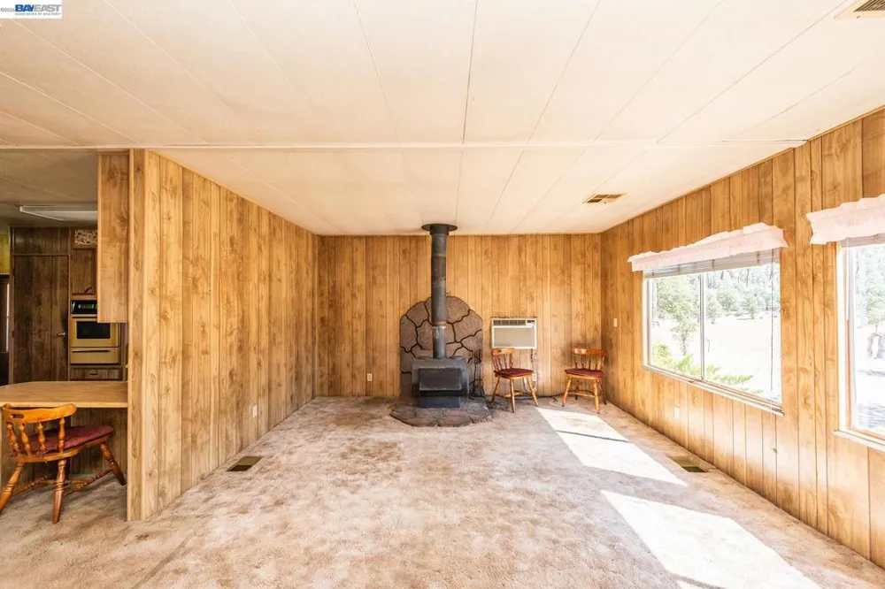 61 Blanchard Flat Douglas City, CA 96024