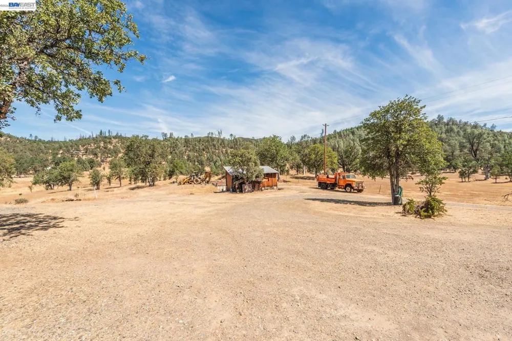 61 Blanchard Flat Douglas City, CA 96024