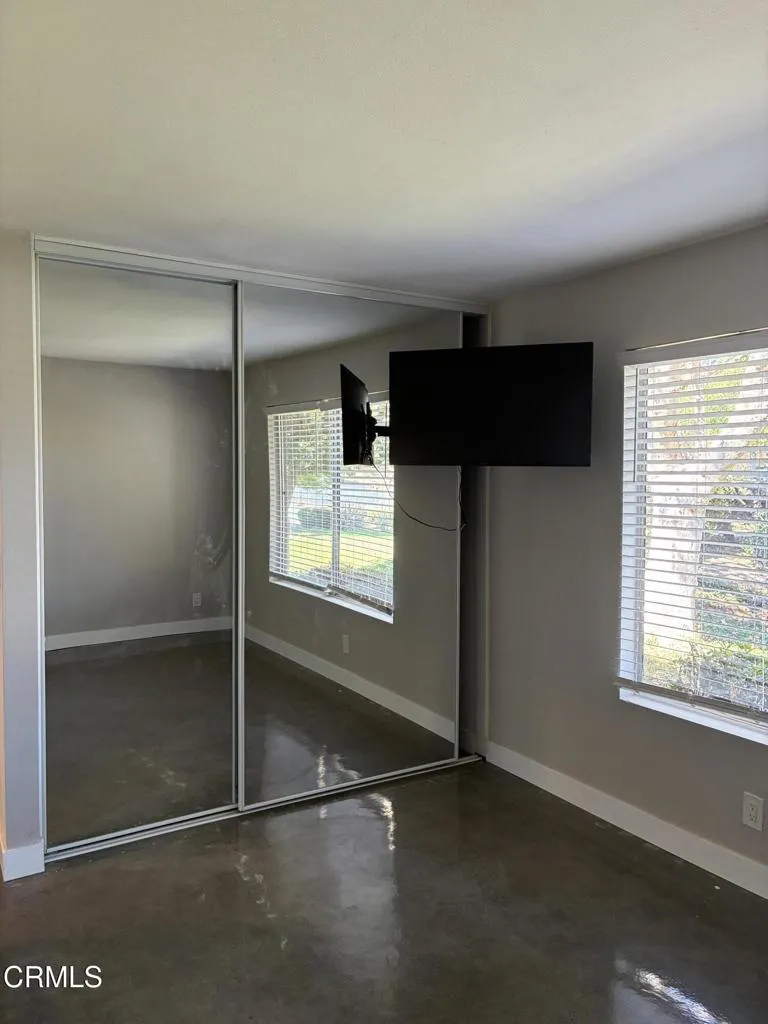 1640 Parakeet Court Ventura, CA 93003