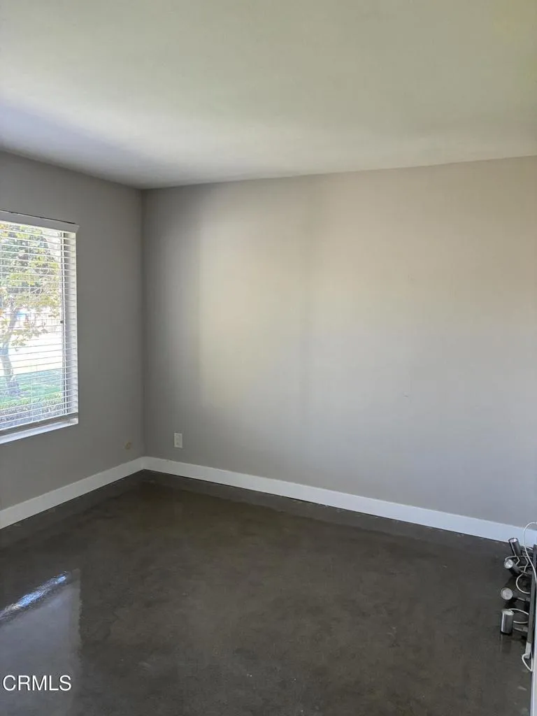 1640 Parakeet Court Ventura, CA 93003