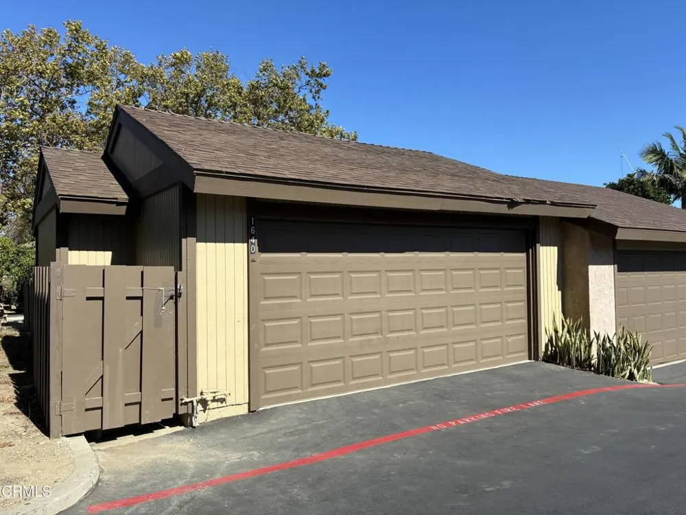 1640 Parakeet Court Ventura, CA 93003