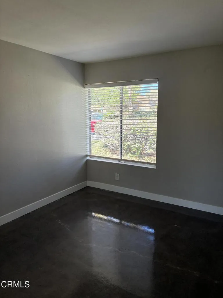 1640 Parakeet Court Ventura, CA 93003