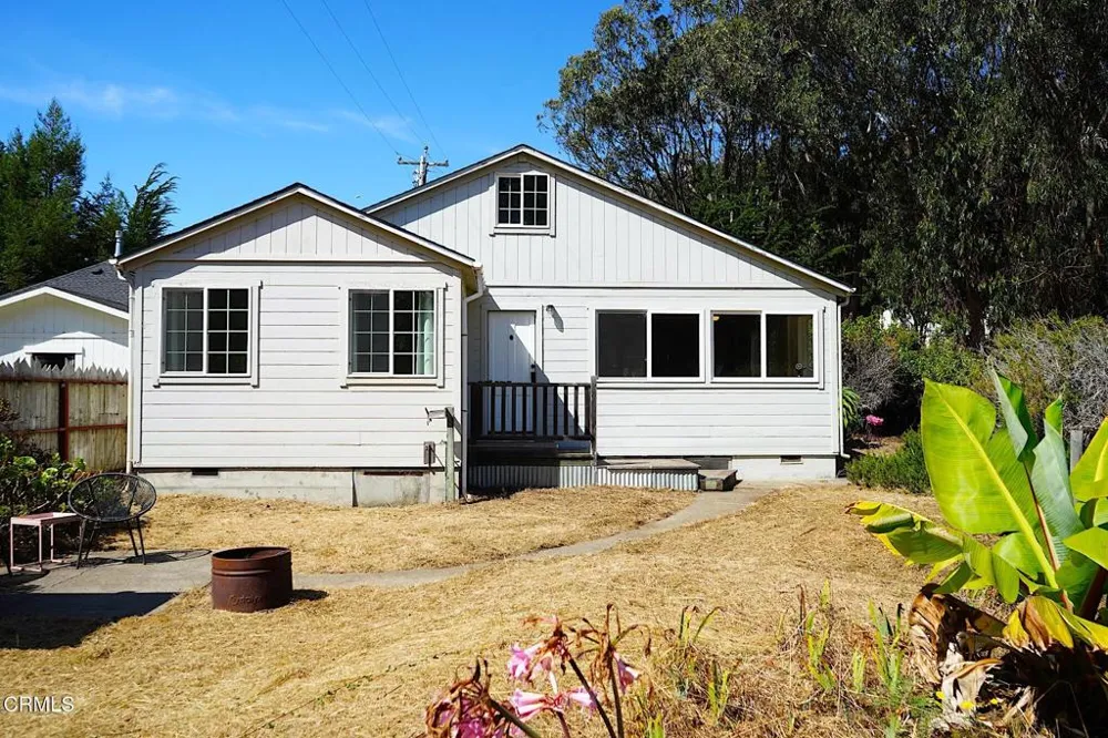 3875 Albion Little River Road Albion, CA 95410