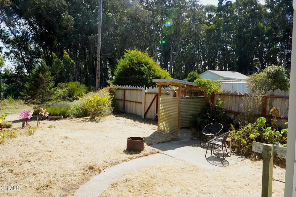 3875 Albion Little River Road Albion, CA 95410
