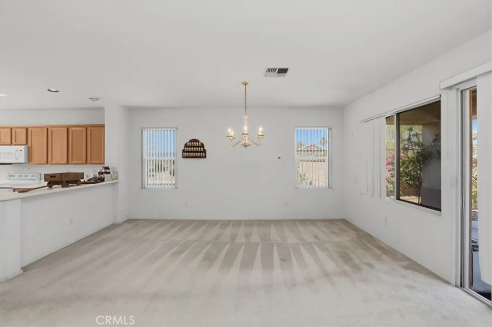 39375 Falconwood Court Palm Desert, CA 92211