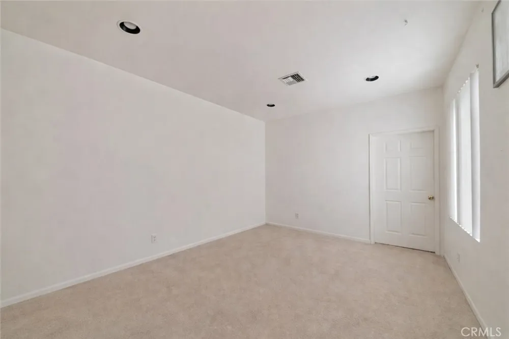 39375 Falconwood Court Palm Desert, CA 92211