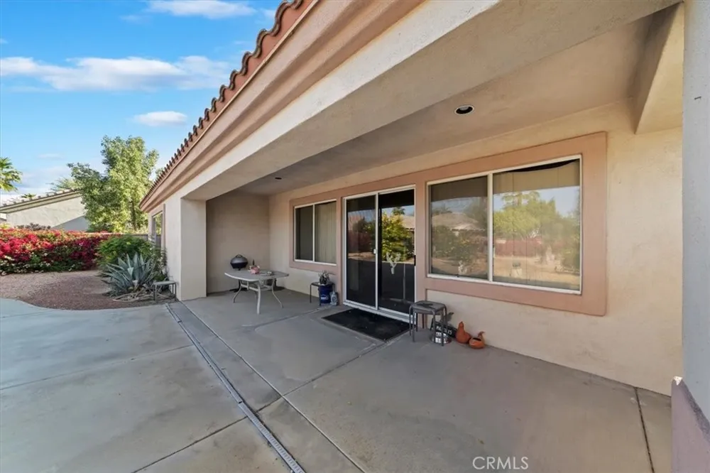 39375 Falconwood Court Palm Desert, CA 92211
