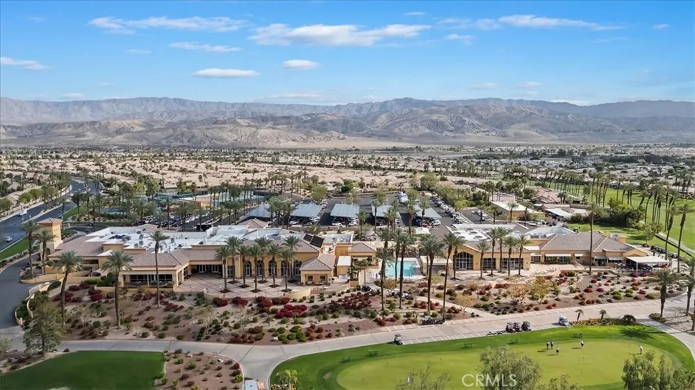39375 Falconwood Court Palm Desert, CA 92211