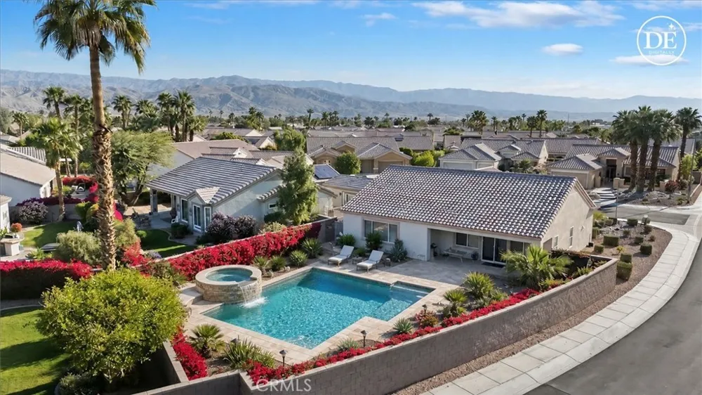 39375 Falconwood Court Palm Desert, CA 92211
