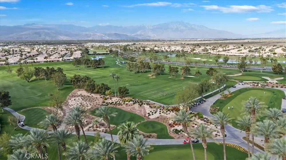 39375 Falconwood Court Palm Desert, CA 92211