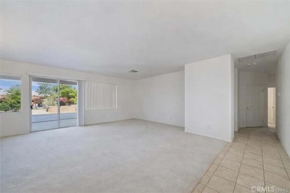 39375 Falconwood Court Palm Desert, CA 92211