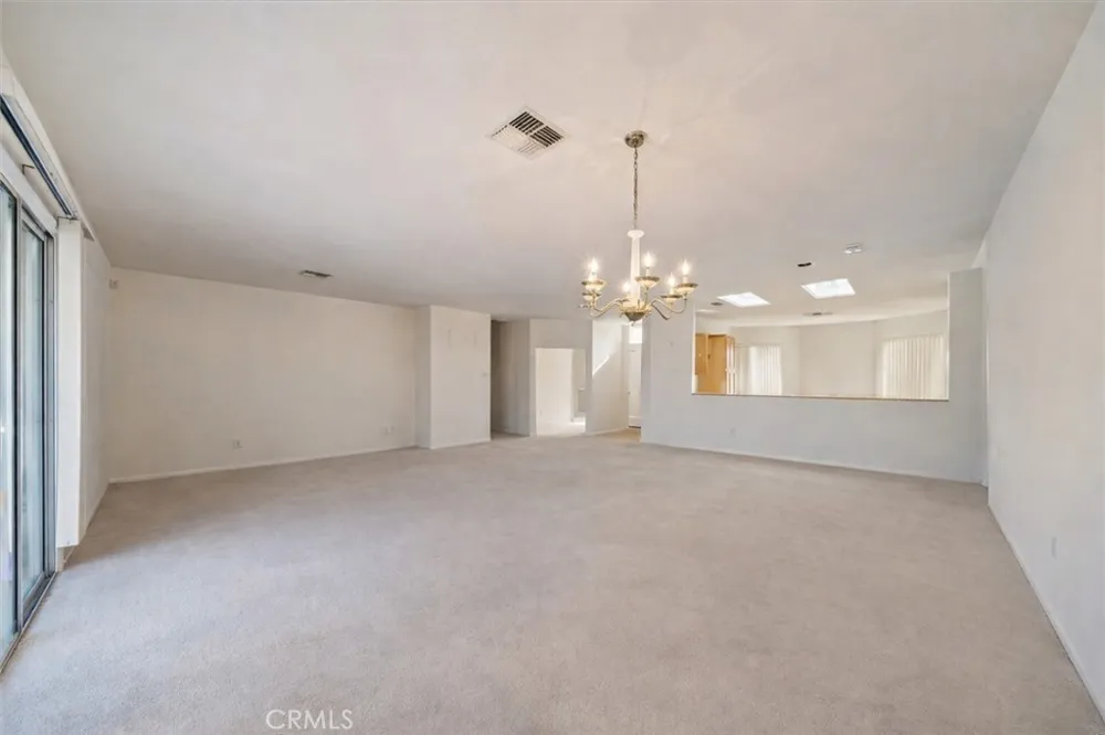 39375 Falconwood Court Palm Desert, CA 92211