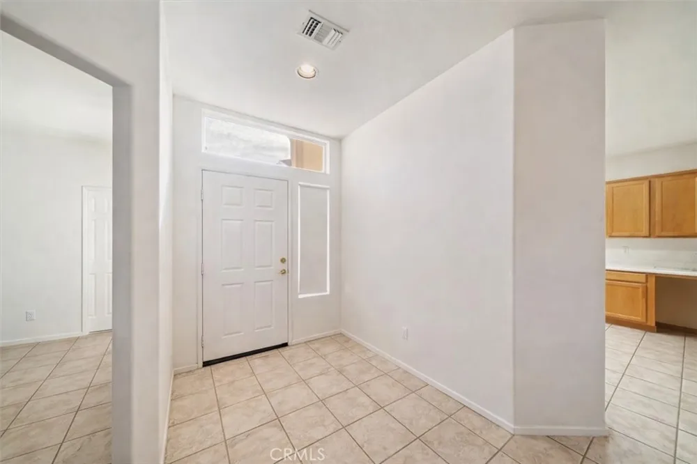39375 Falconwood Court Palm Desert, CA 92211