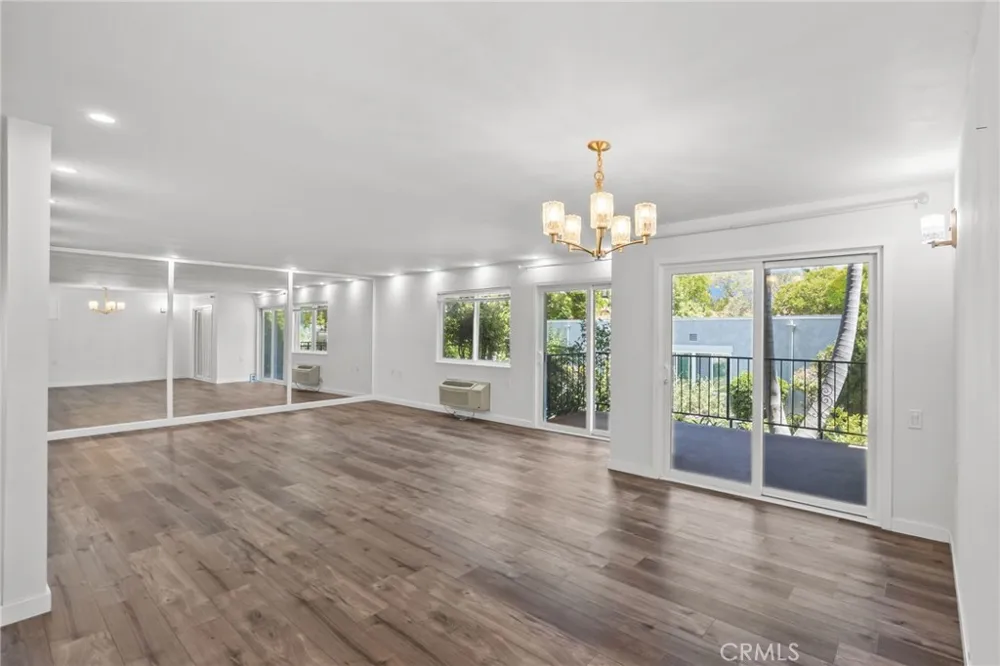2354 Via Mariposa W #1E Laguna Woods, CA 92637