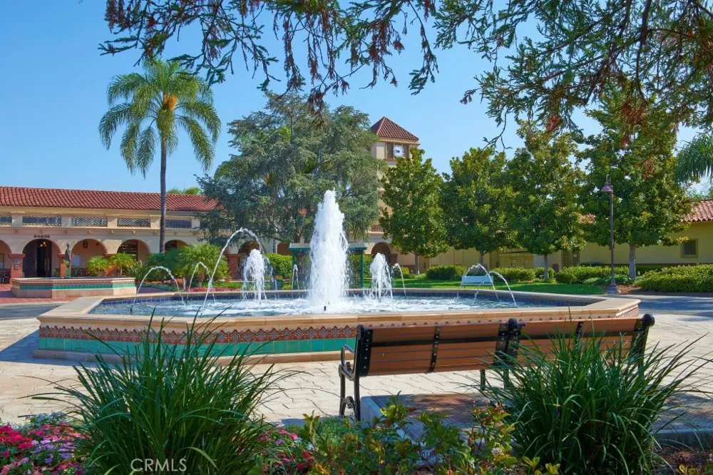 2354 Via Mariposa W #1E Laguna Woods, CA 92637