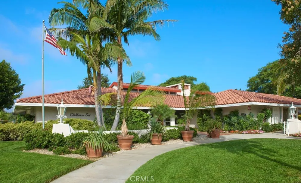 2354 Via Mariposa W #1E Laguna Woods, CA 92637