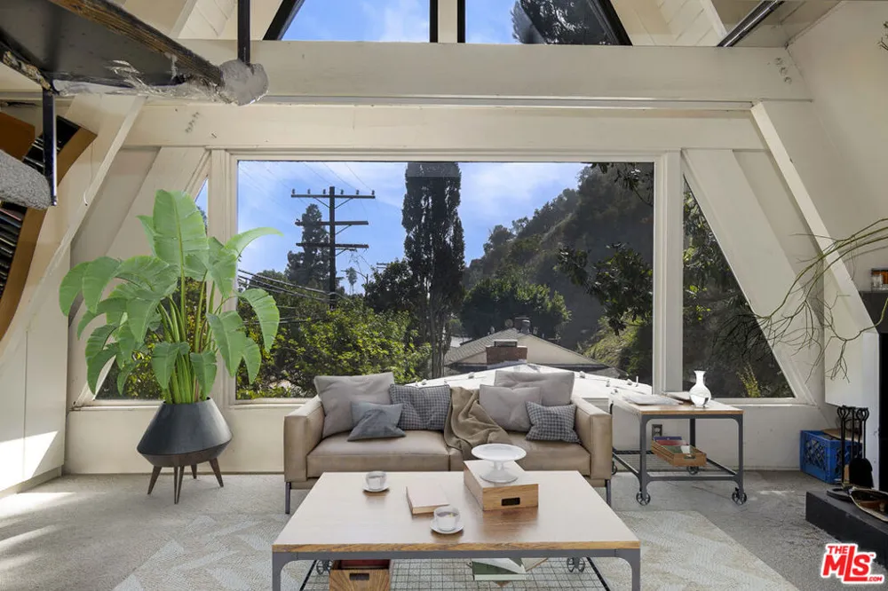 1815 Laurel Canyon Boulevard Los Angeles, CA 90046