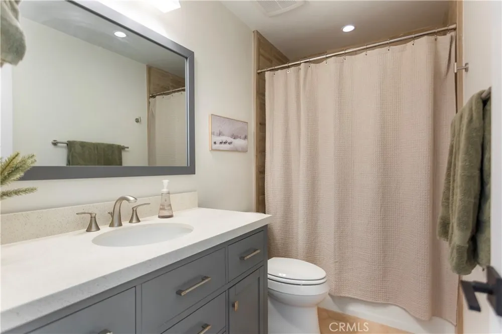 27721 Peninsula Drive #231 Lake Arrowhead, CA 92352