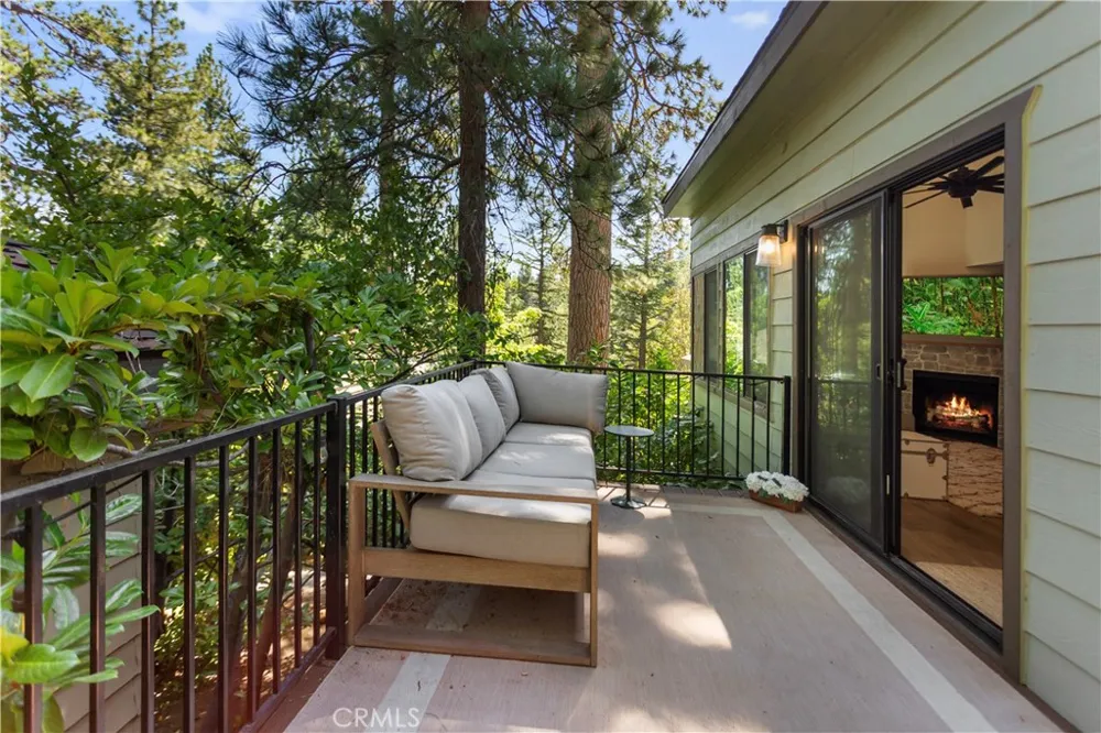 27721 Peninsula Drive #231 Lake Arrowhead, CA 92352