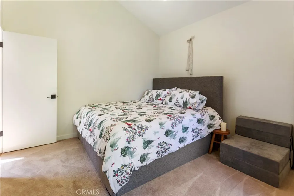 27721 Peninsula Drive #231 Lake Arrowhead, CA 92352