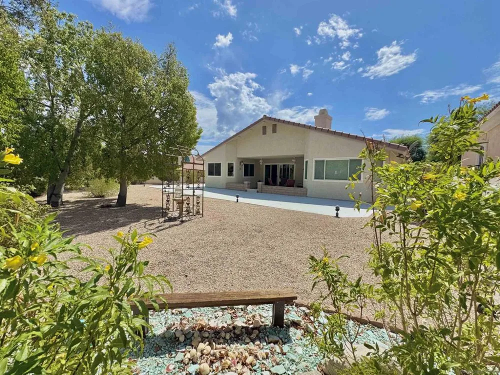 9770 Middlecoff Ct Desert Hot Springs, CA 92240