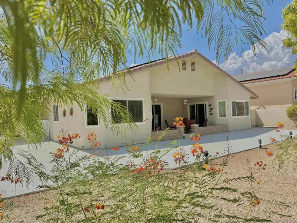 9770 Middlecoff Ct Desert Hot Springs, CA 92240