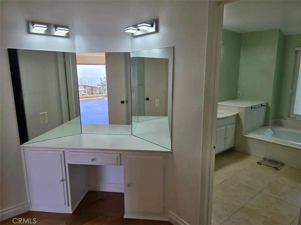 6759 Alta Vista Drive Rancho Palos Verdes, CA 90275