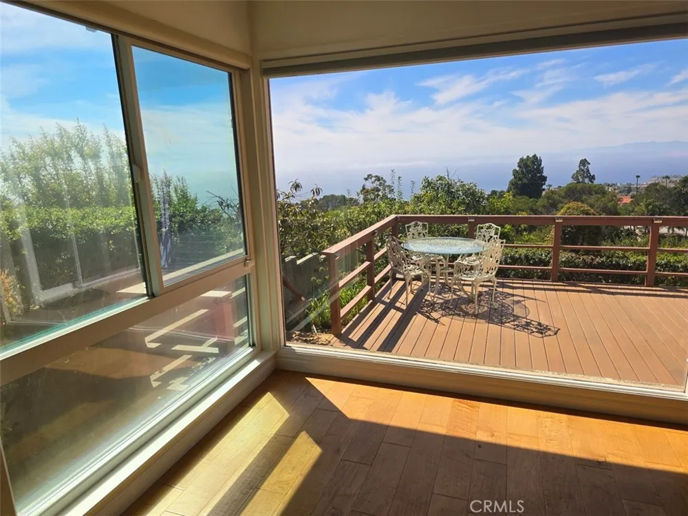 6759 Alta Vista Drive Rancho Palos Verdes, CA 90275