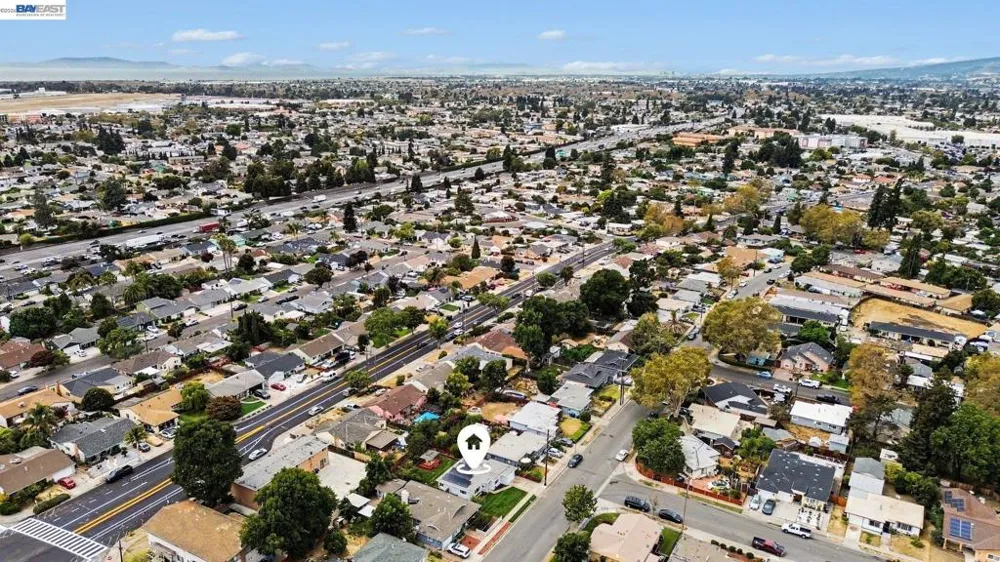 23739 Ida Ln Hayward, CA 94541
