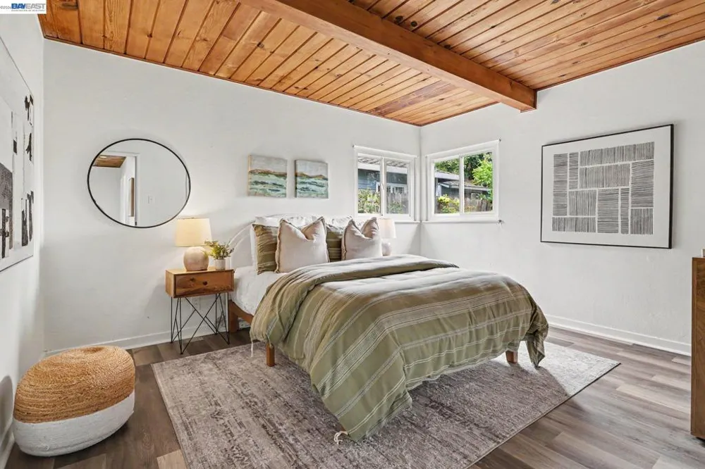 23739 Ida Ln Hayward, CA 94541