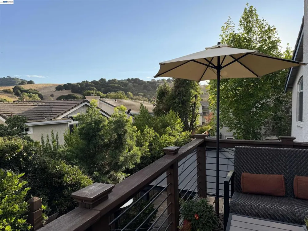 8051 Canyon Creek Cir Pleasanton, CA 94588