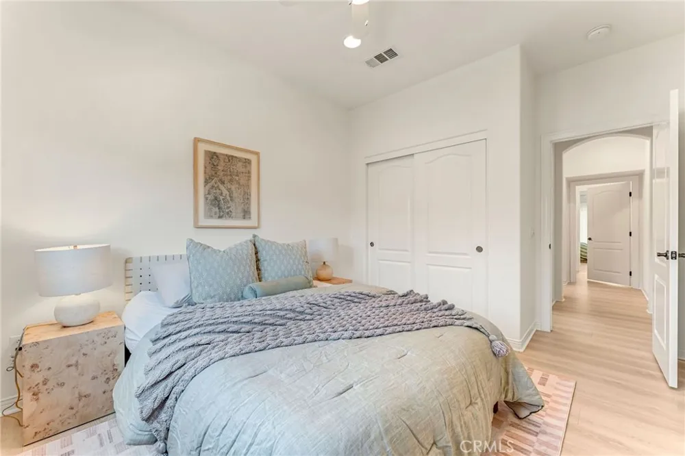 76 Canal Irvine, CA 92620