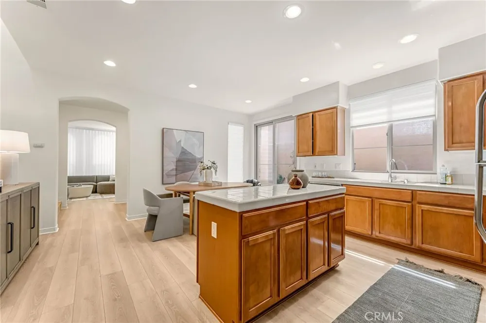 76 Canal Irvine, CA 92620