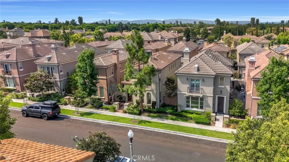 76 Canal Irvine, CA 92620