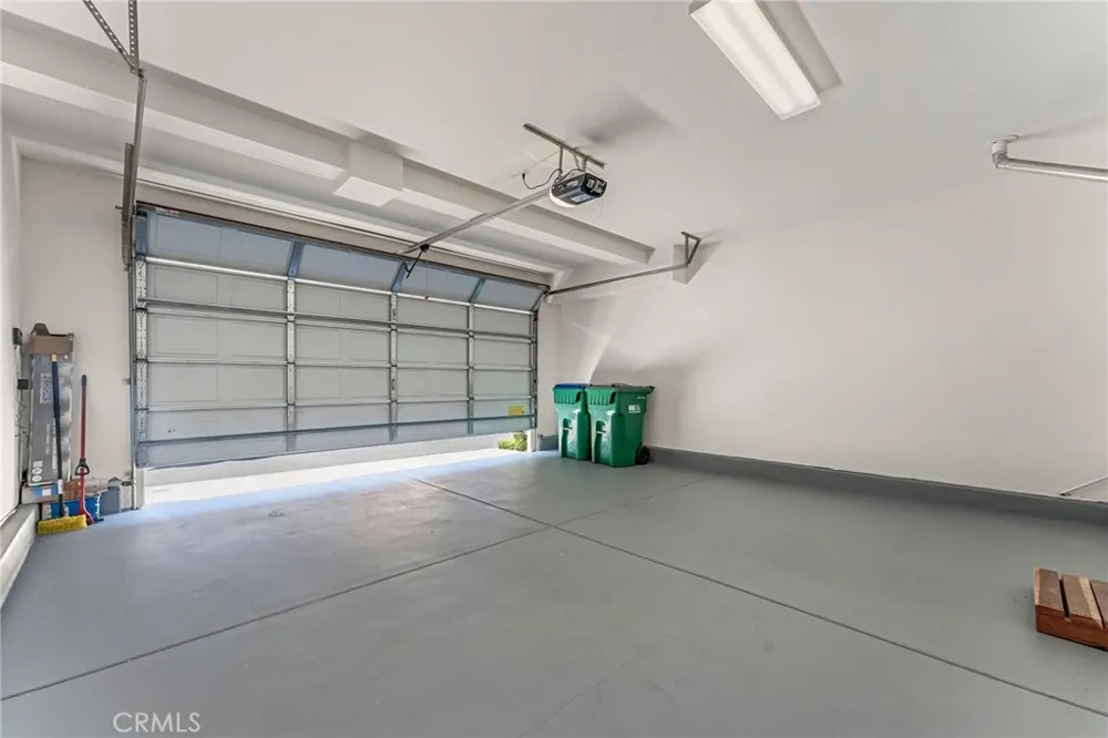76 Canal Irvine, CA 92620