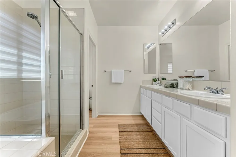 76 Canal Irvine, CA 92620