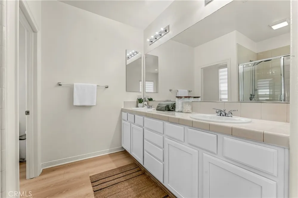 76 Canal Irvine, CA 92620