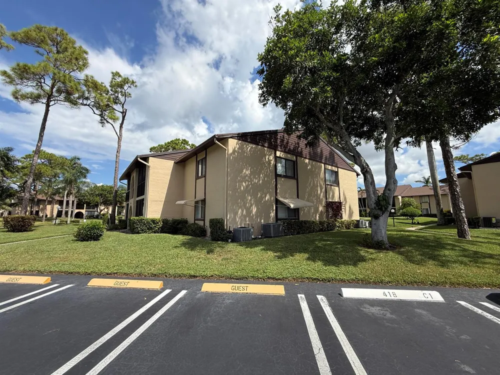 418 PINE GLEN LANE #C-2 