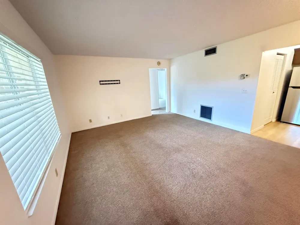 418 PINE GLEN LANE #C-2 