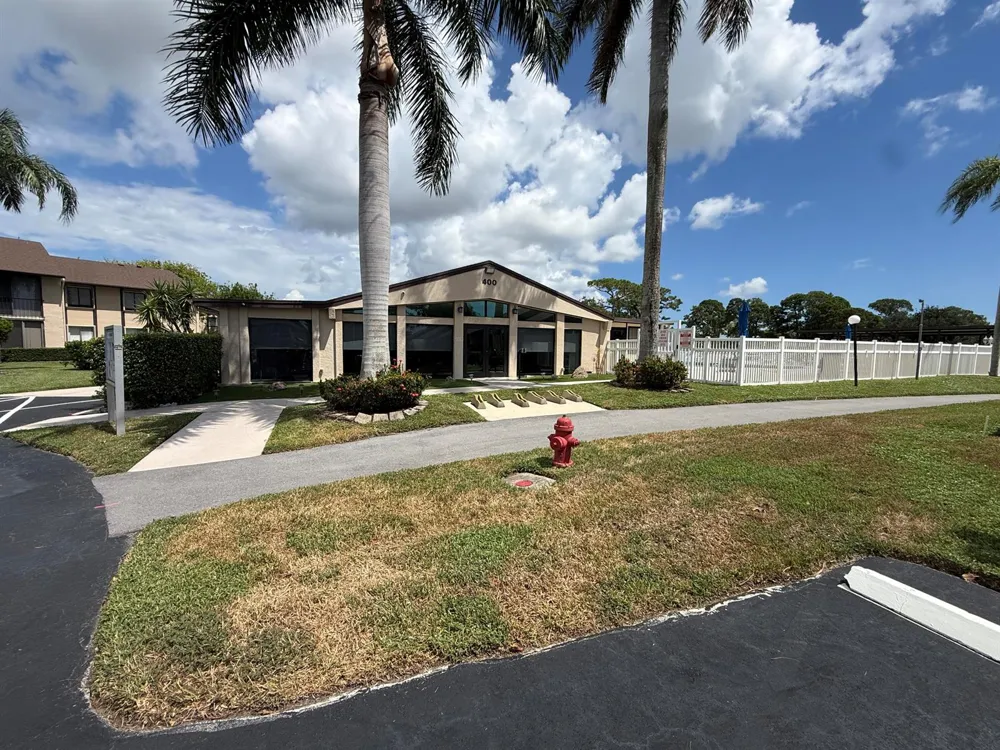 418 PINE GLEN LANE #C-2 