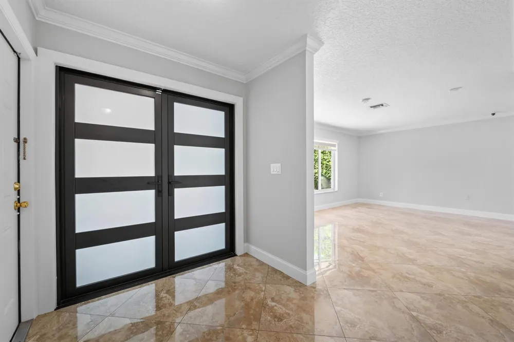 3291 NW 63RD STREET Fort Lauderdale, FL 33309