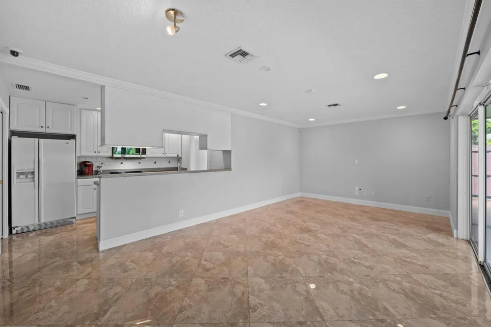 3291 NW 63RD STREET Fort Lauderdale, FL 33309