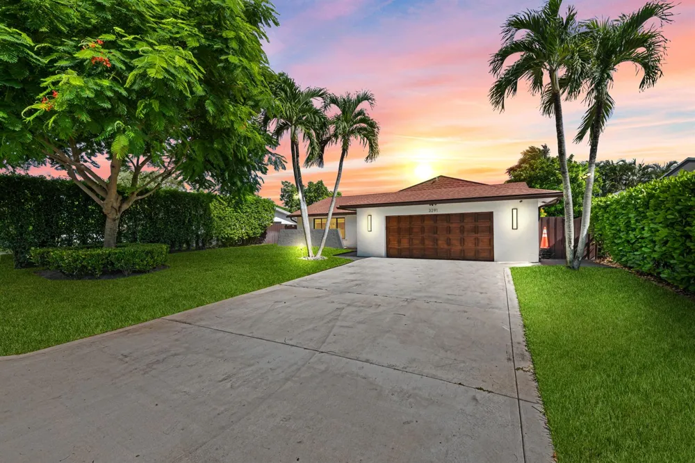 3291 NW 63RD STREET Fort Lauderdale, FL 33309