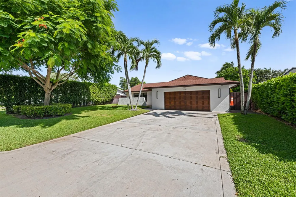 3291 NW 63RD STREET Fort Lauderdale, FL 33309