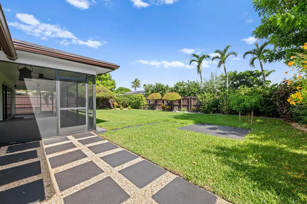 3291 NW 63RD STREET Fort Lauderdale, FL 33309