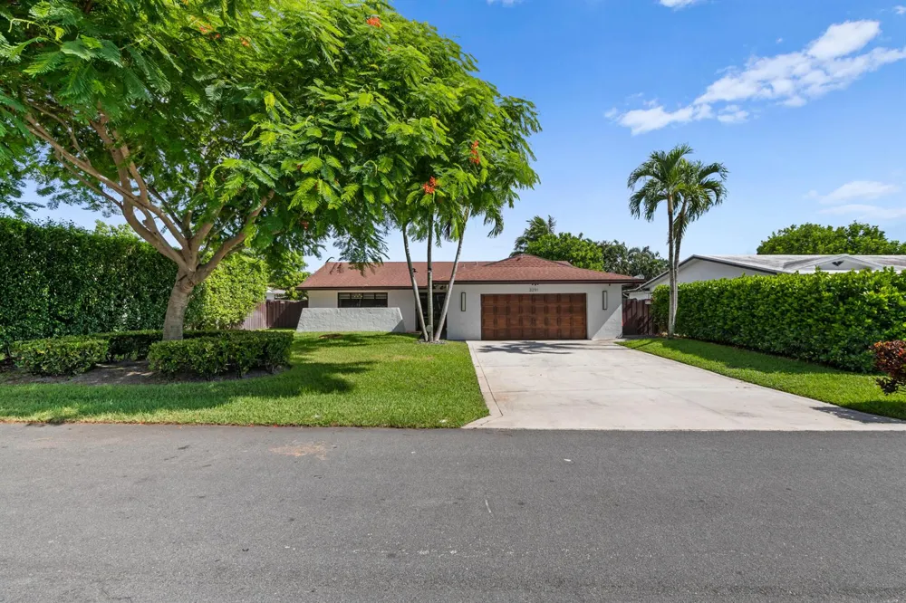 3291 NW 63RD STREET Fort Lauderdale, FL 33309
